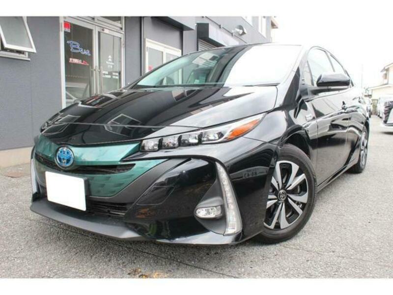 TOYOTA PRIUS PHV