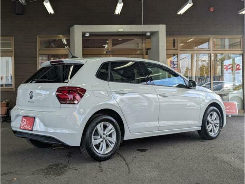 POLO