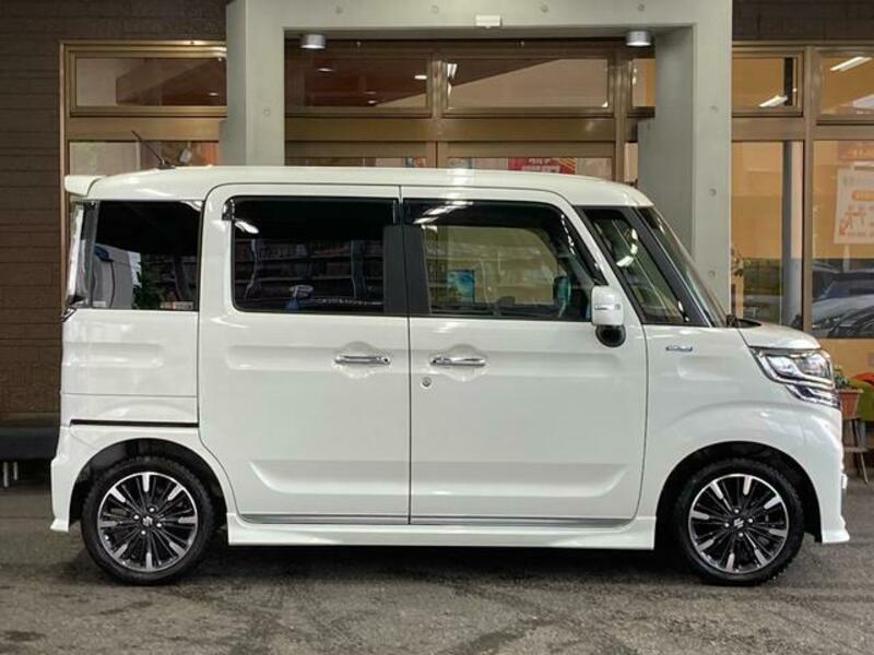 SPACIA CUSTOM