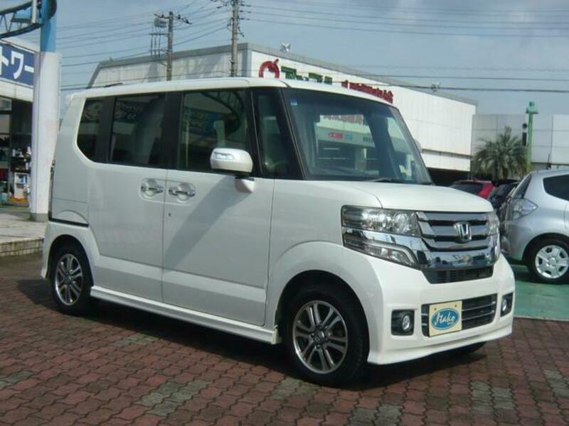 N BOX CUSTOM
