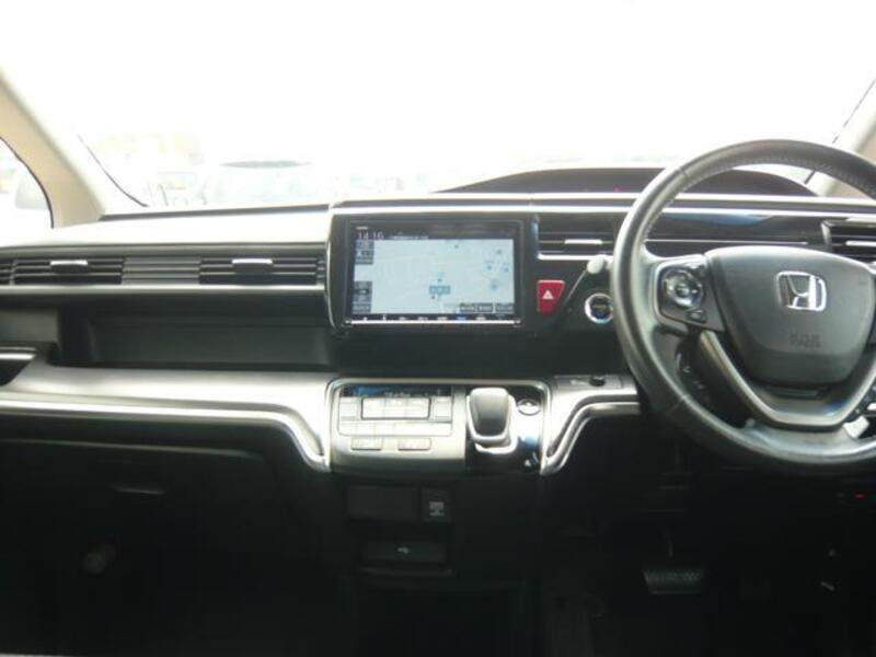 STEPWAGON SPADA