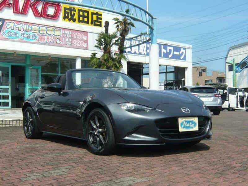 ROADSTER