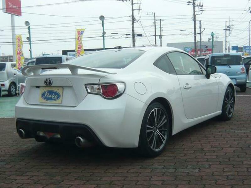 86