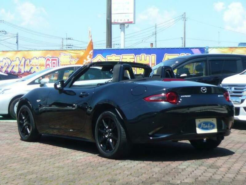 ROADSTER