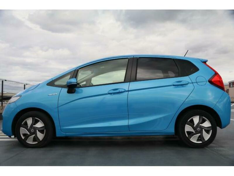 FIT HYBRID