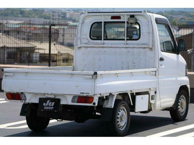 CLIPPER TRUCK