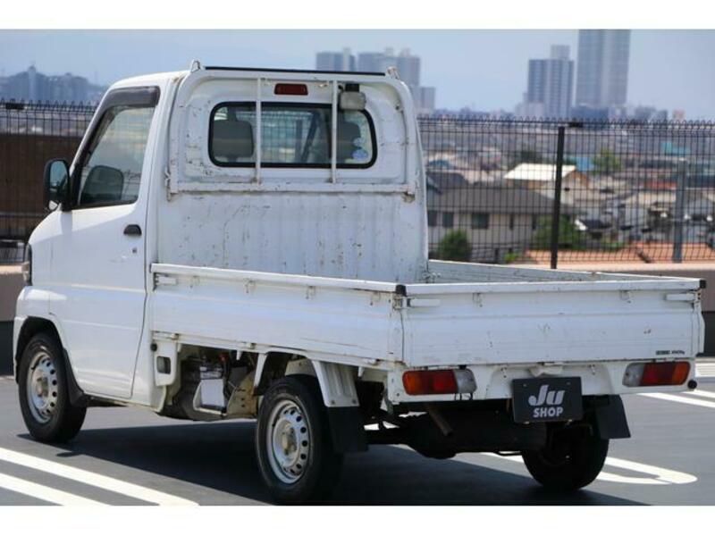 CLIPPER TRUCK