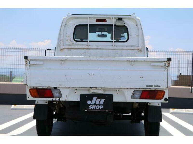 CLIPPER TRUCK