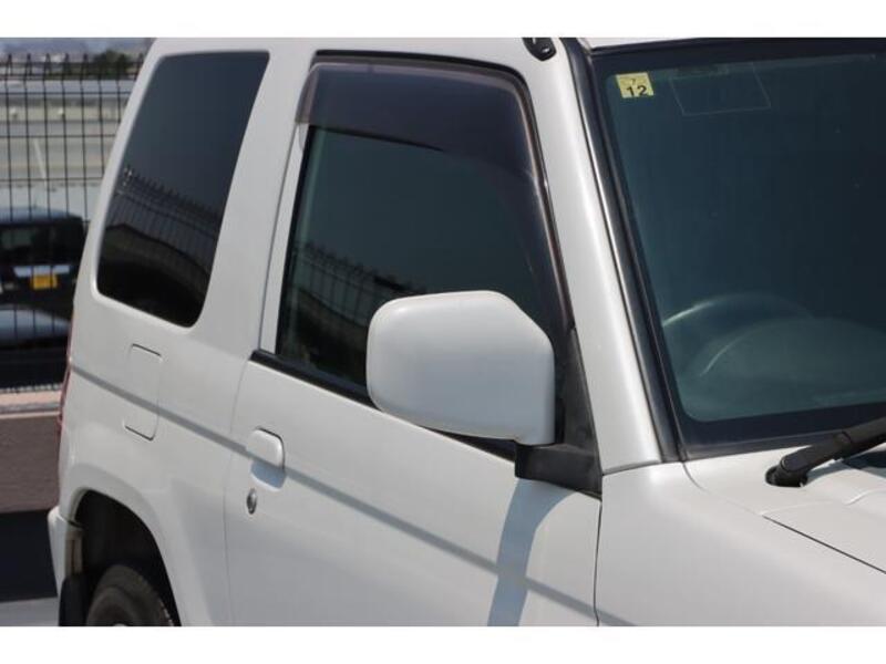 PAJERO MINI