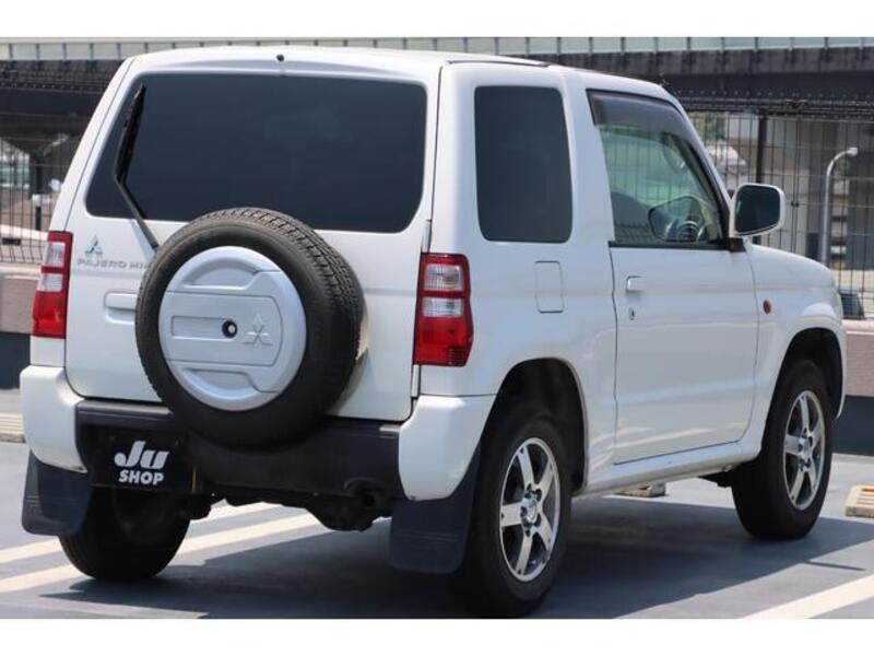 PAJERO MINI