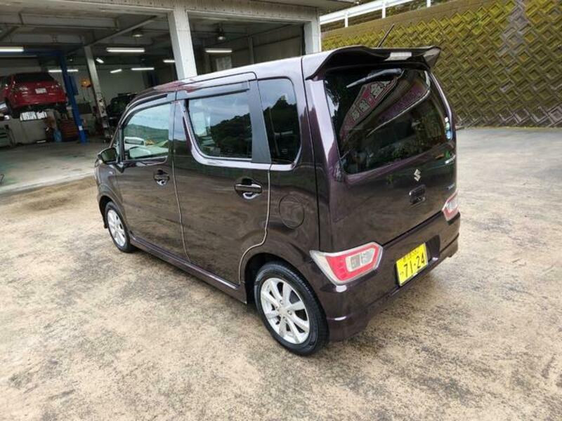 WAGON R