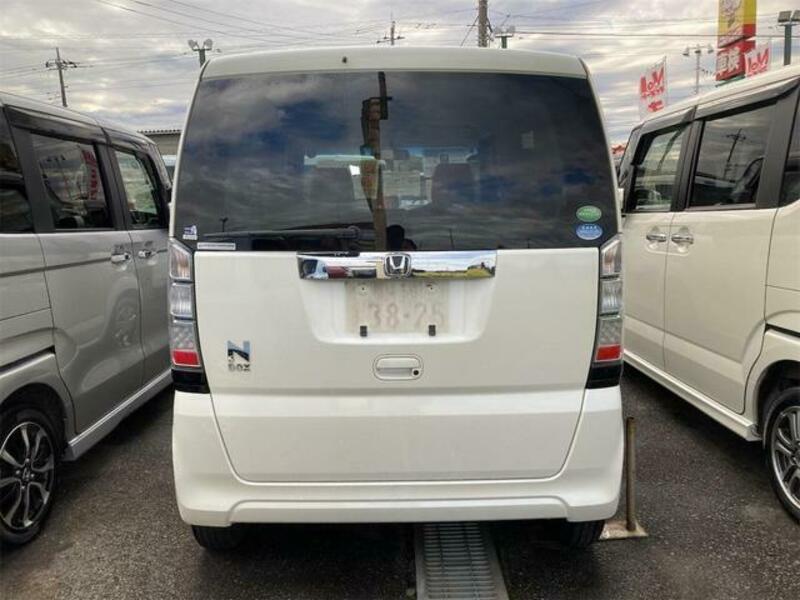 N BOX