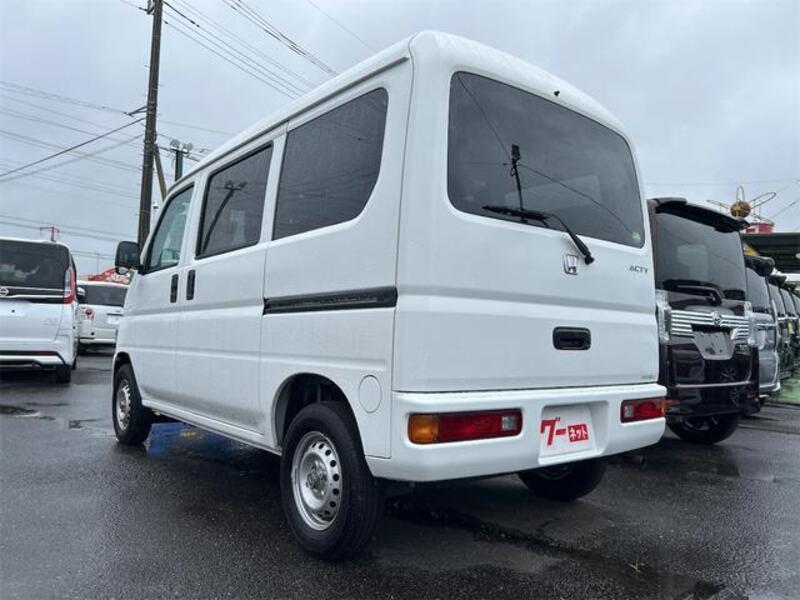 ACTY VAN