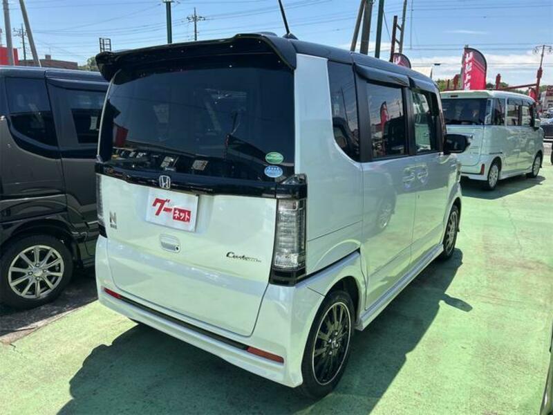 N BOX CUSTOM
