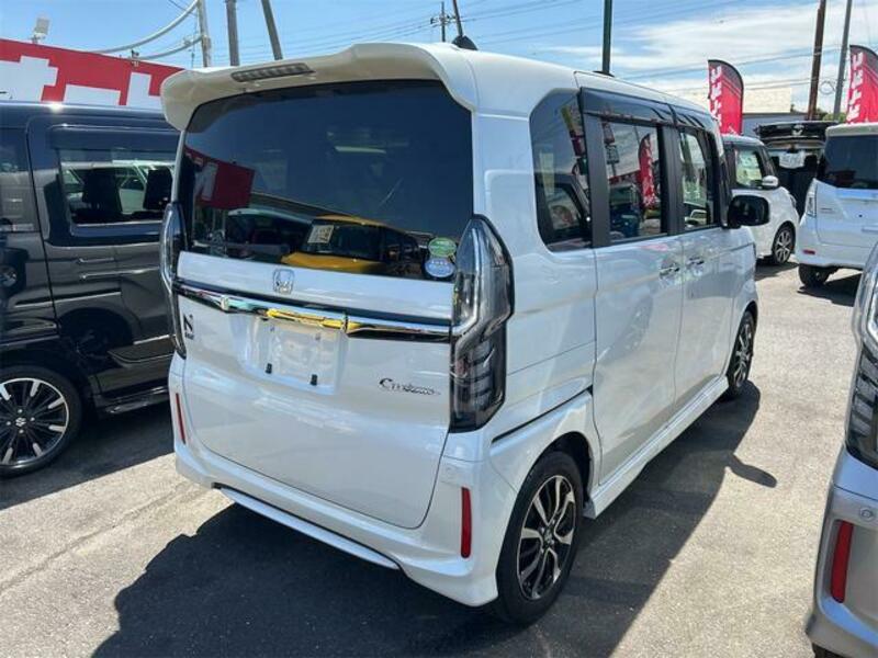 N BOX CUSTOM