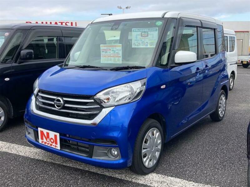 NISSAN DAYZ ROOX