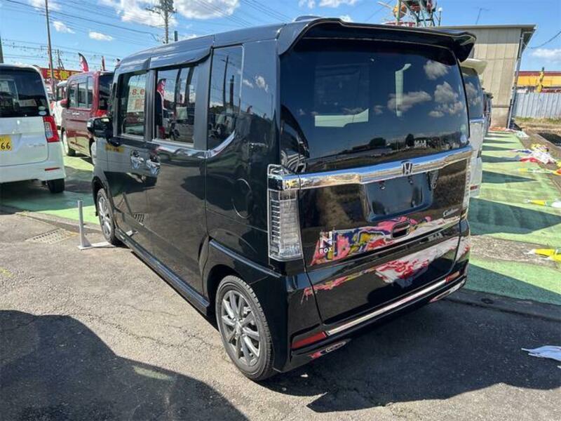N BOX CUSTOM