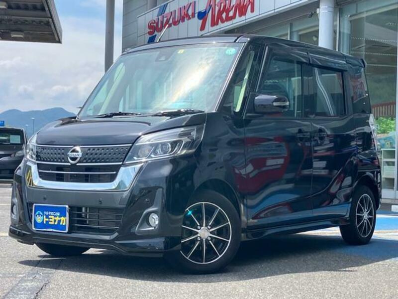 NISSAN DAYZ ROOX