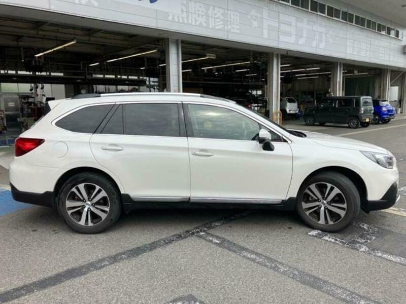 LEGACY OUTBACK