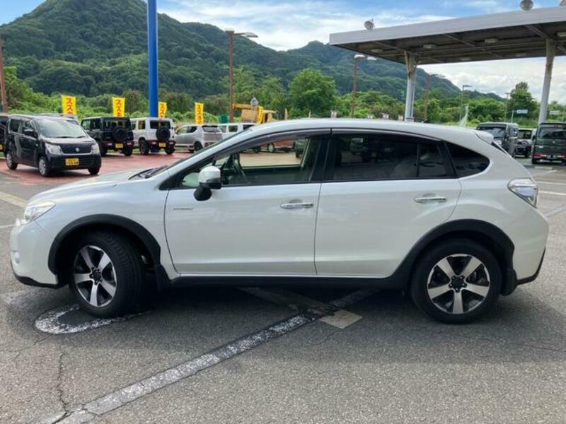 XV HYBRID