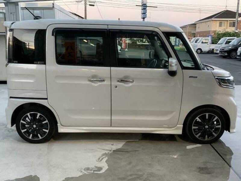 SPACIA CUSTOM