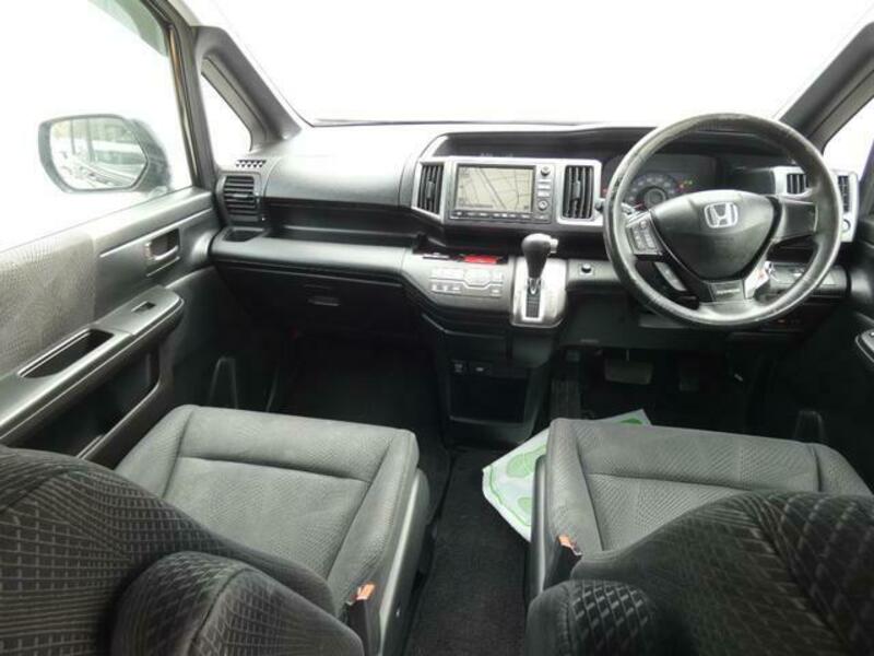 STEPWAGON SPADA