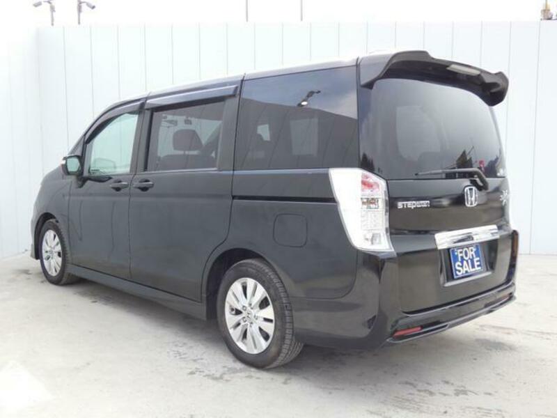 STEPWAGON SPADA