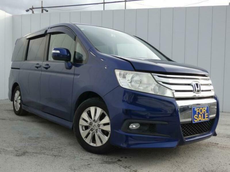 HONDA STEPWAGON SPADA