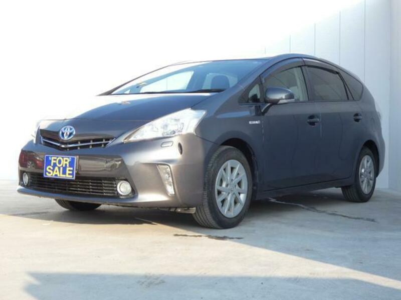PRIUS ALPHA