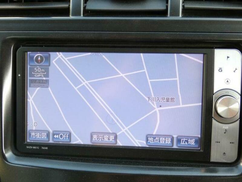 PRIUS ALPHA