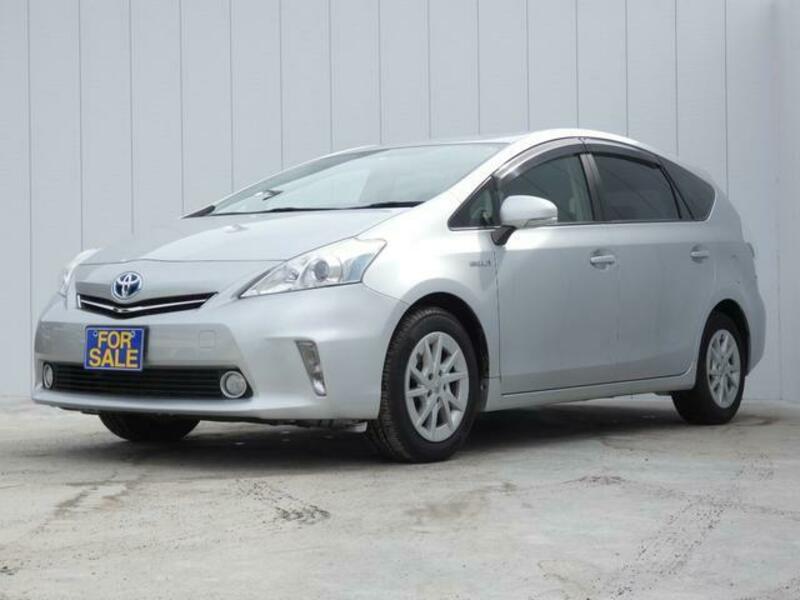 PRIUS ALPHA