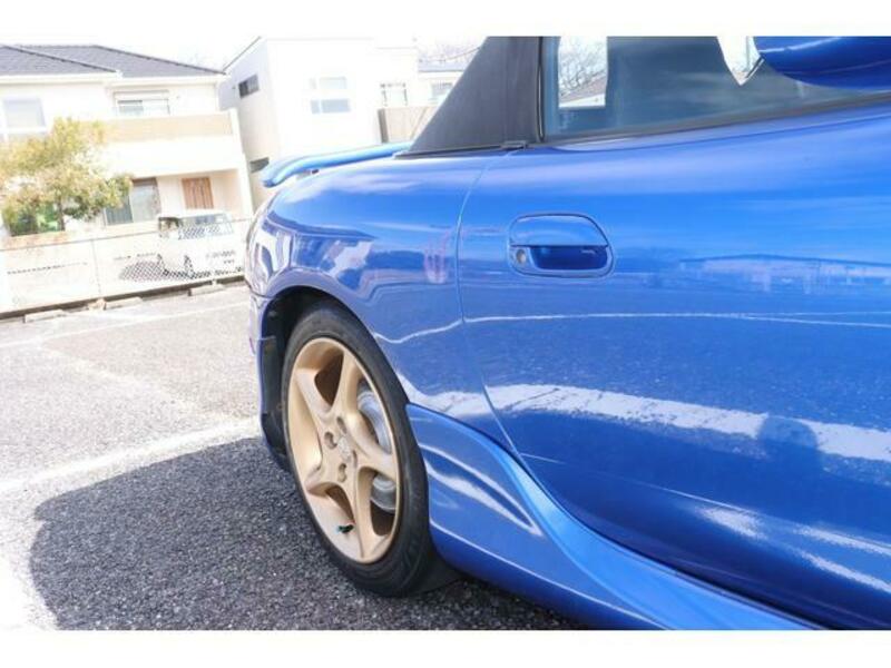 ROADSTER