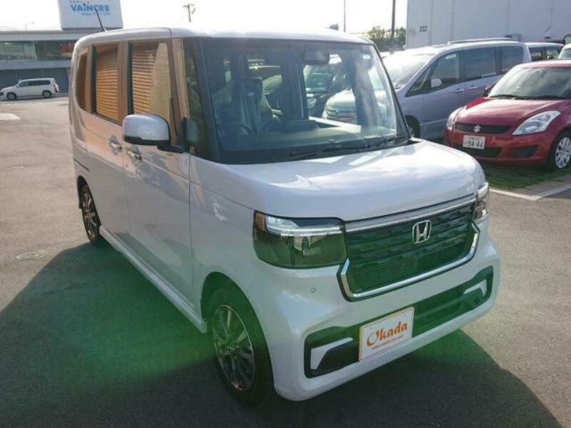 N BOX CUSTOM