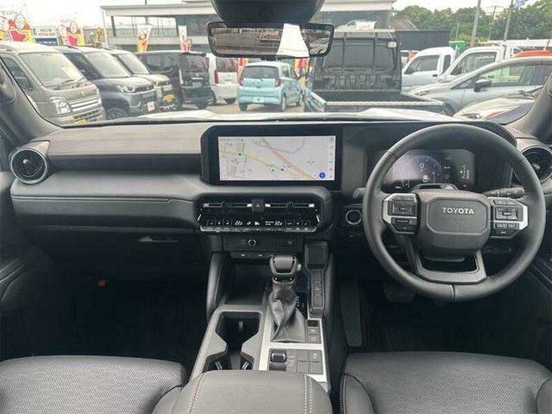 LAND CRUISER 250