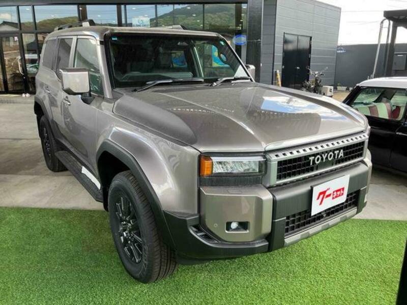 LAND CRUISER 250