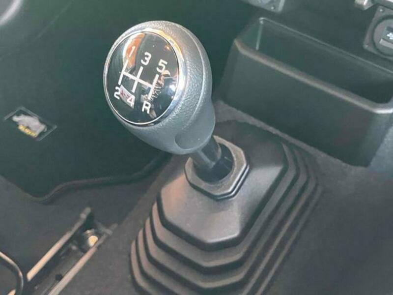 JIMNY SIERRA