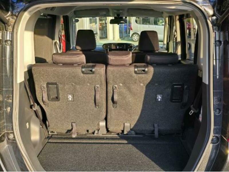 ROOMY