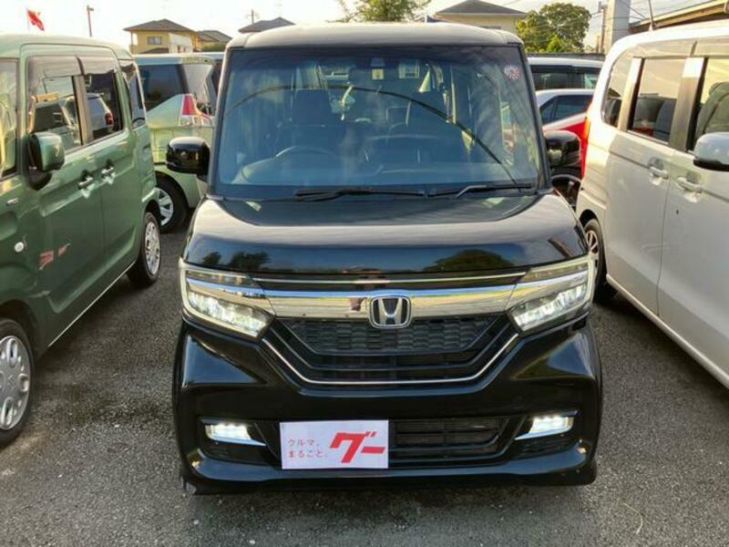 N BOX CUSTOM