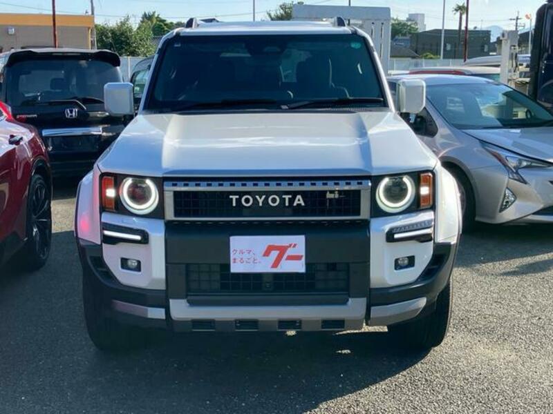 LAND CRUISER 250