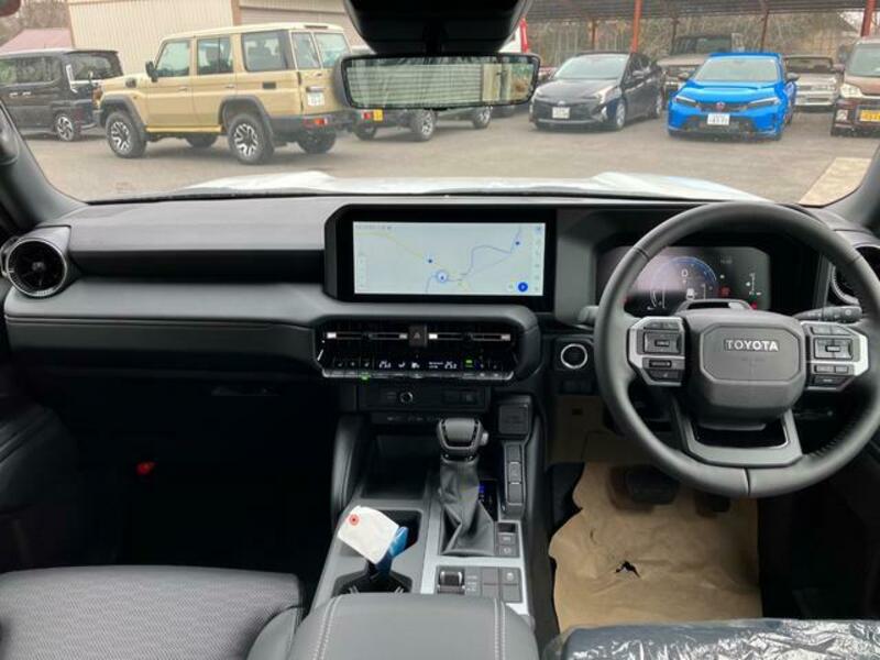 LAND CRUISER 250