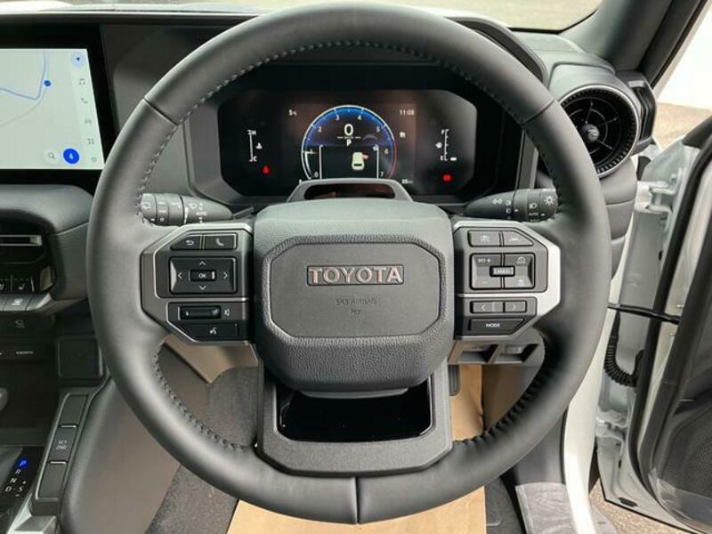 LAND CRUISER 250