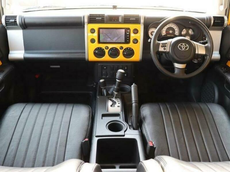 FJ CRUISER