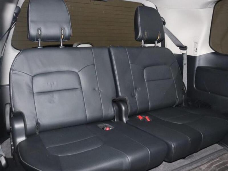 LAND CRUISER