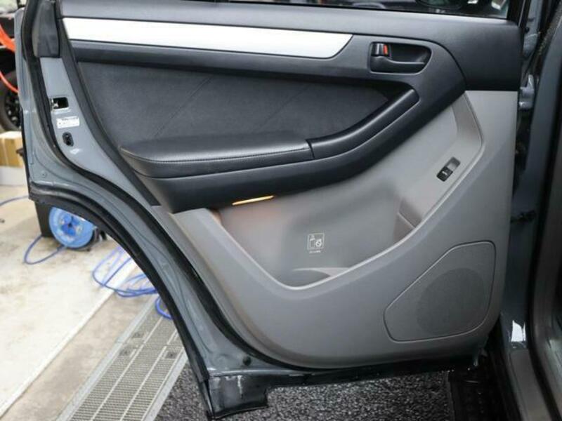 HILUX SURF