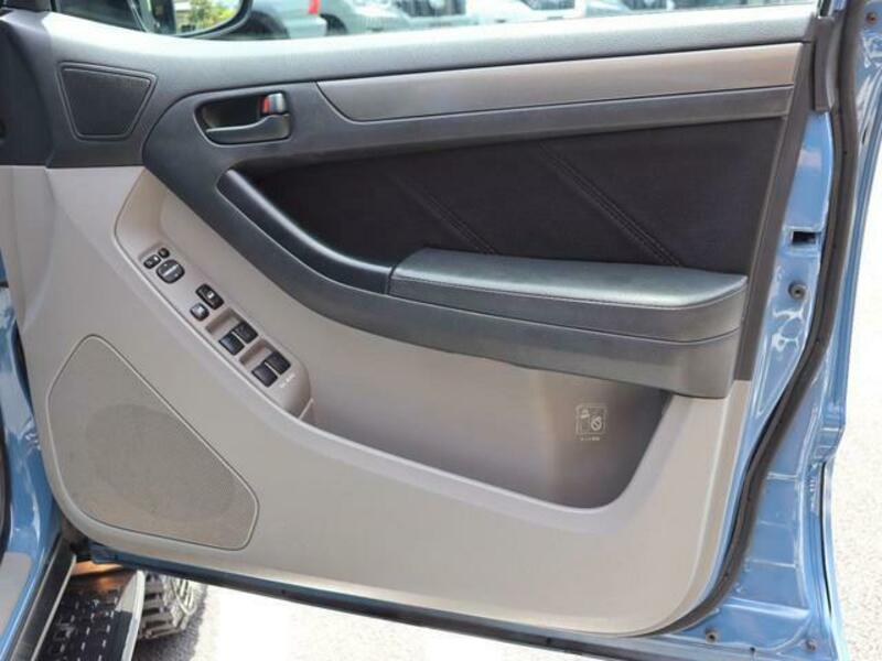 HILUX SURF