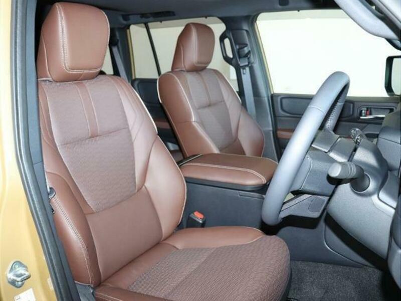 LAND CRUISER 250