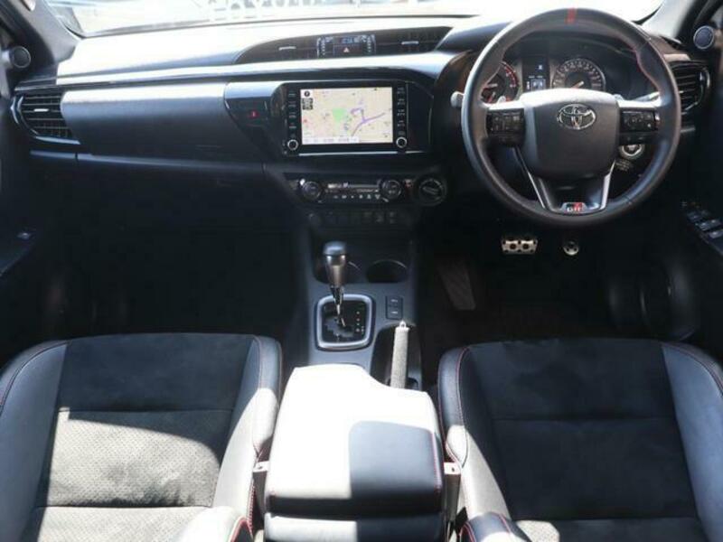 HILUX