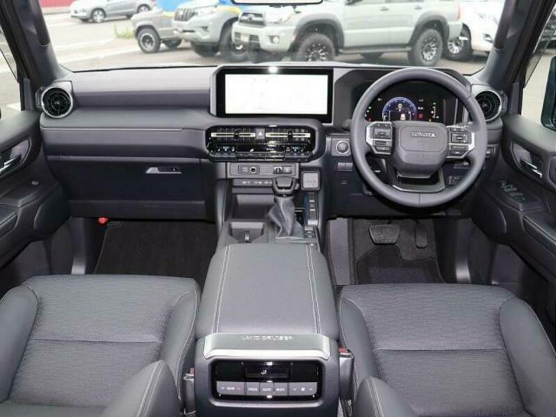 LAND CRUISER 250