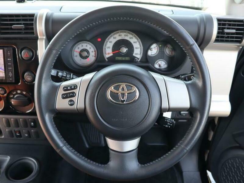 FJ CRUISER