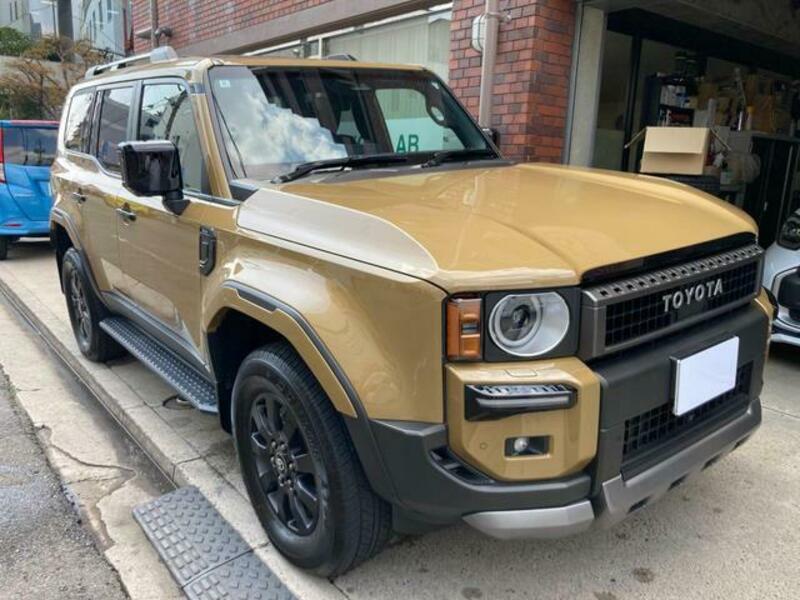 LAND CRUISER 250